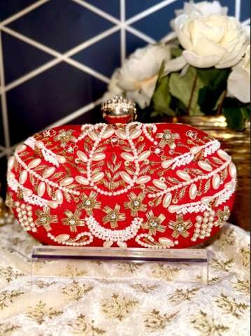 Red Clutch